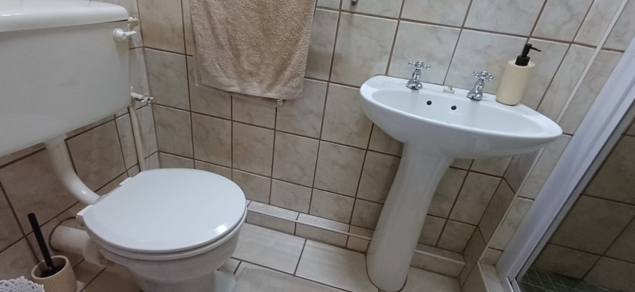 4 Bedroom Property for Sale in Jordania Free State